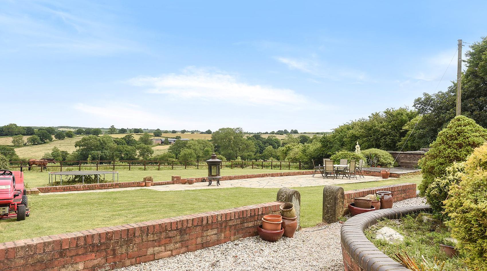 Horsley Woodhouse DERBYSHIRE