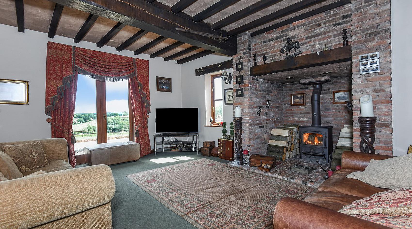 Horsley Woodhouse DERBYSHIRE