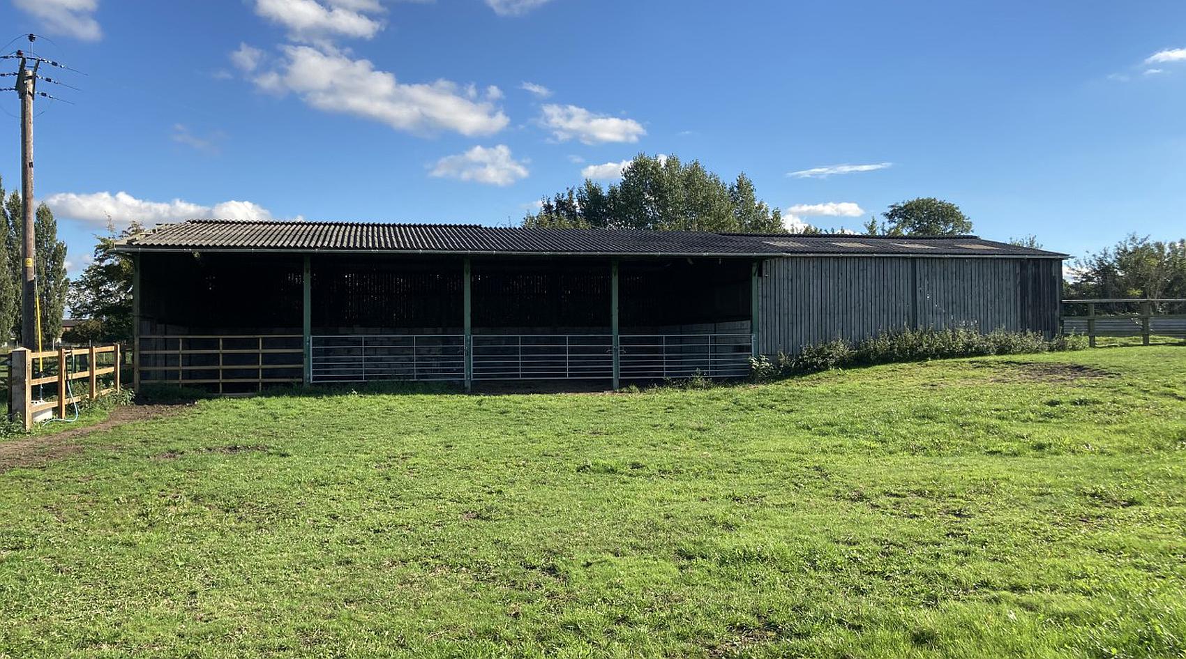 Wroot NORTH LINCOLNSHIRE