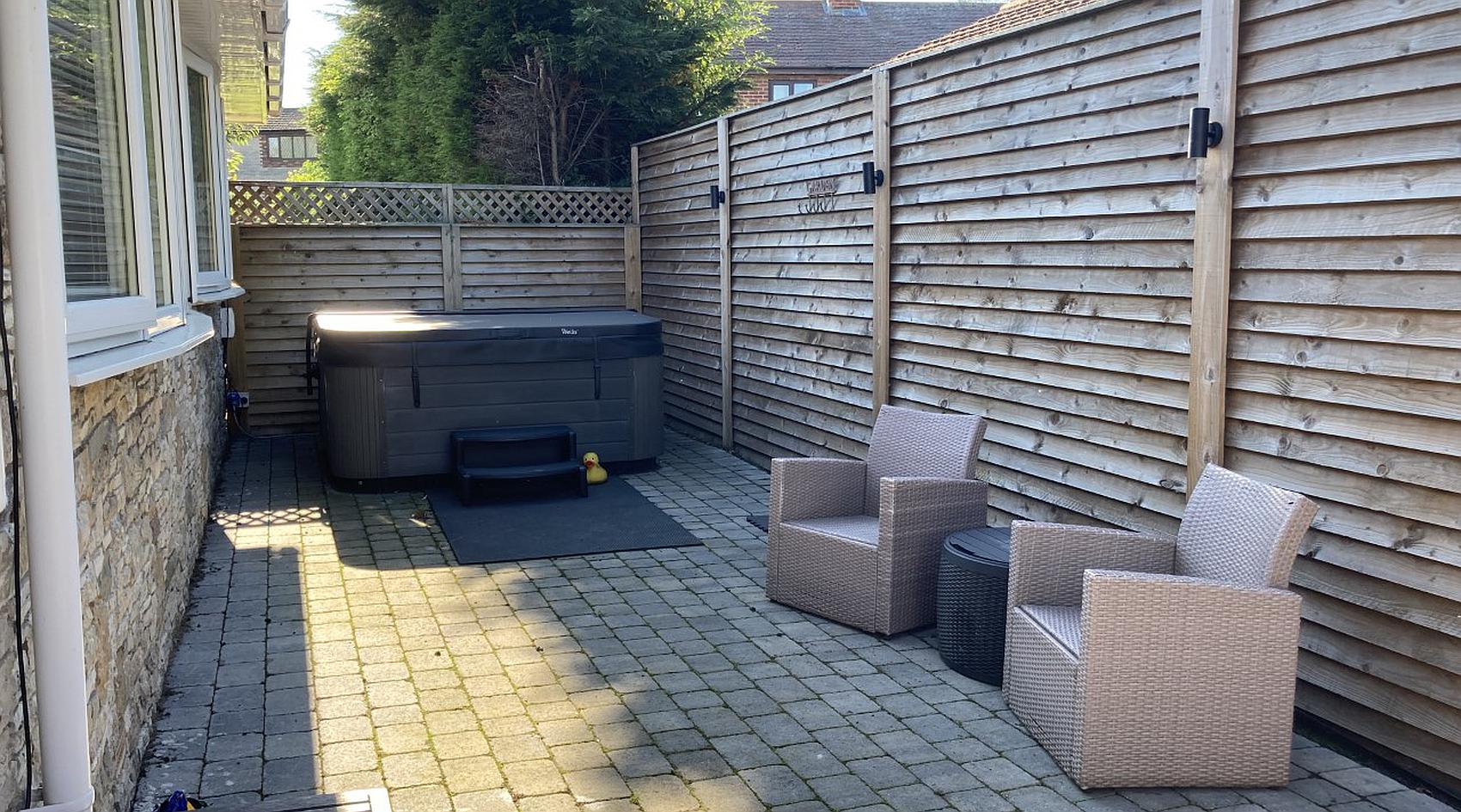 Wroot NORTH LINCOLNSHIRE