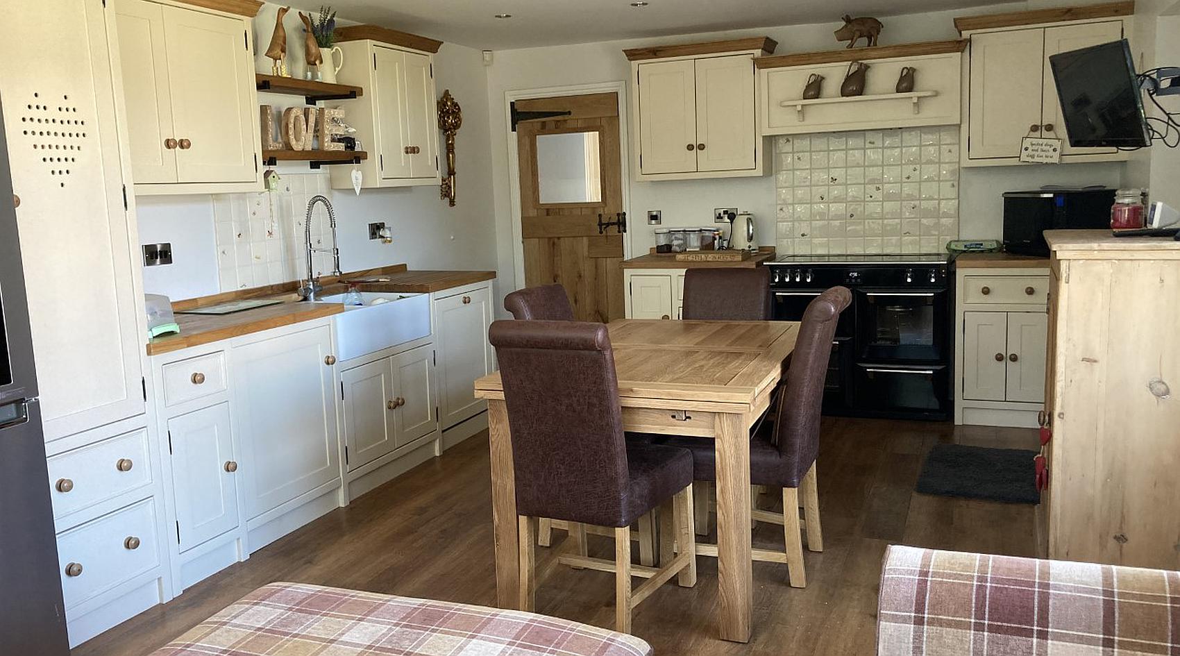 Wroot NORTH LINCOLNSHIRE