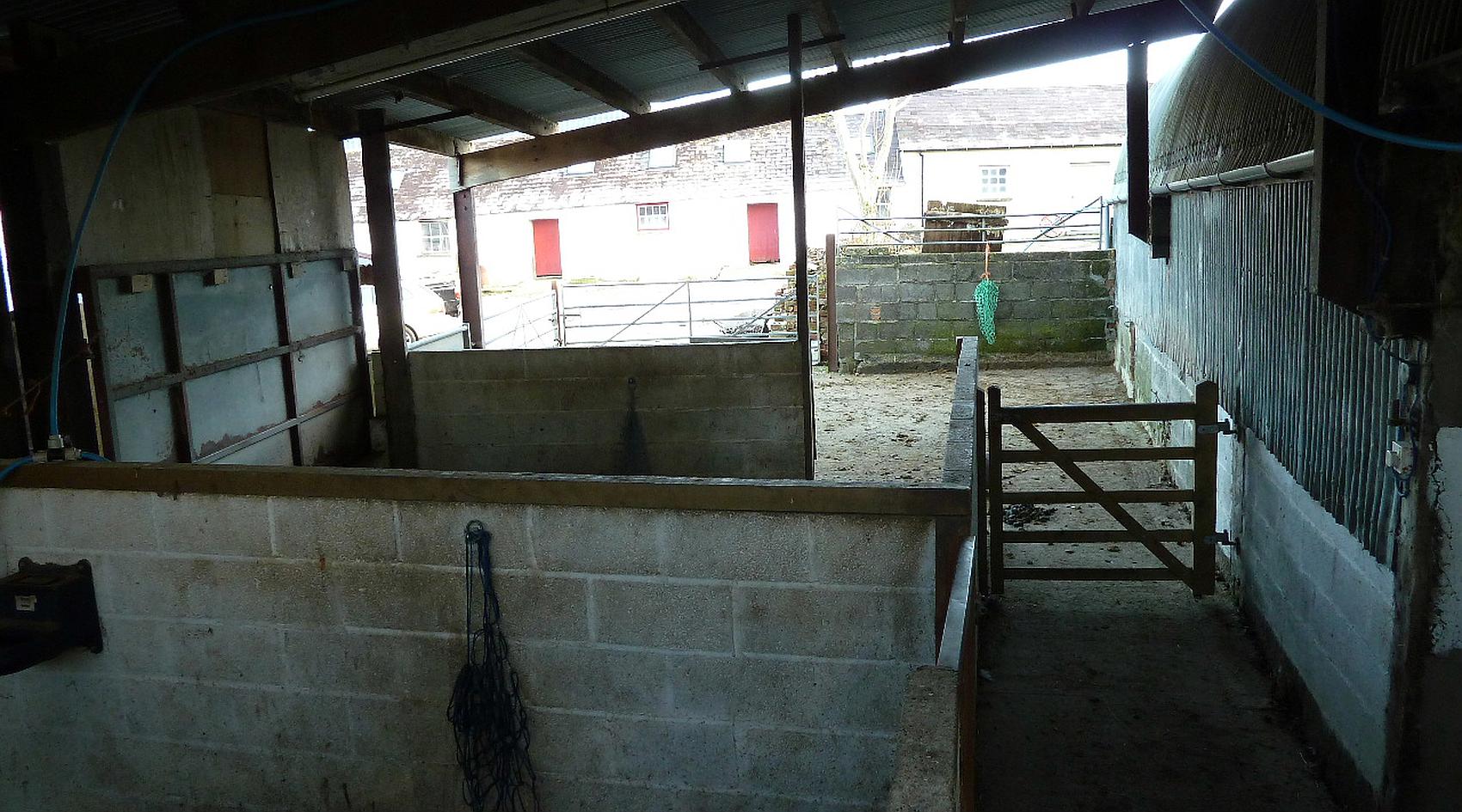 Pentrecwrt CARMARTHENSHIRE