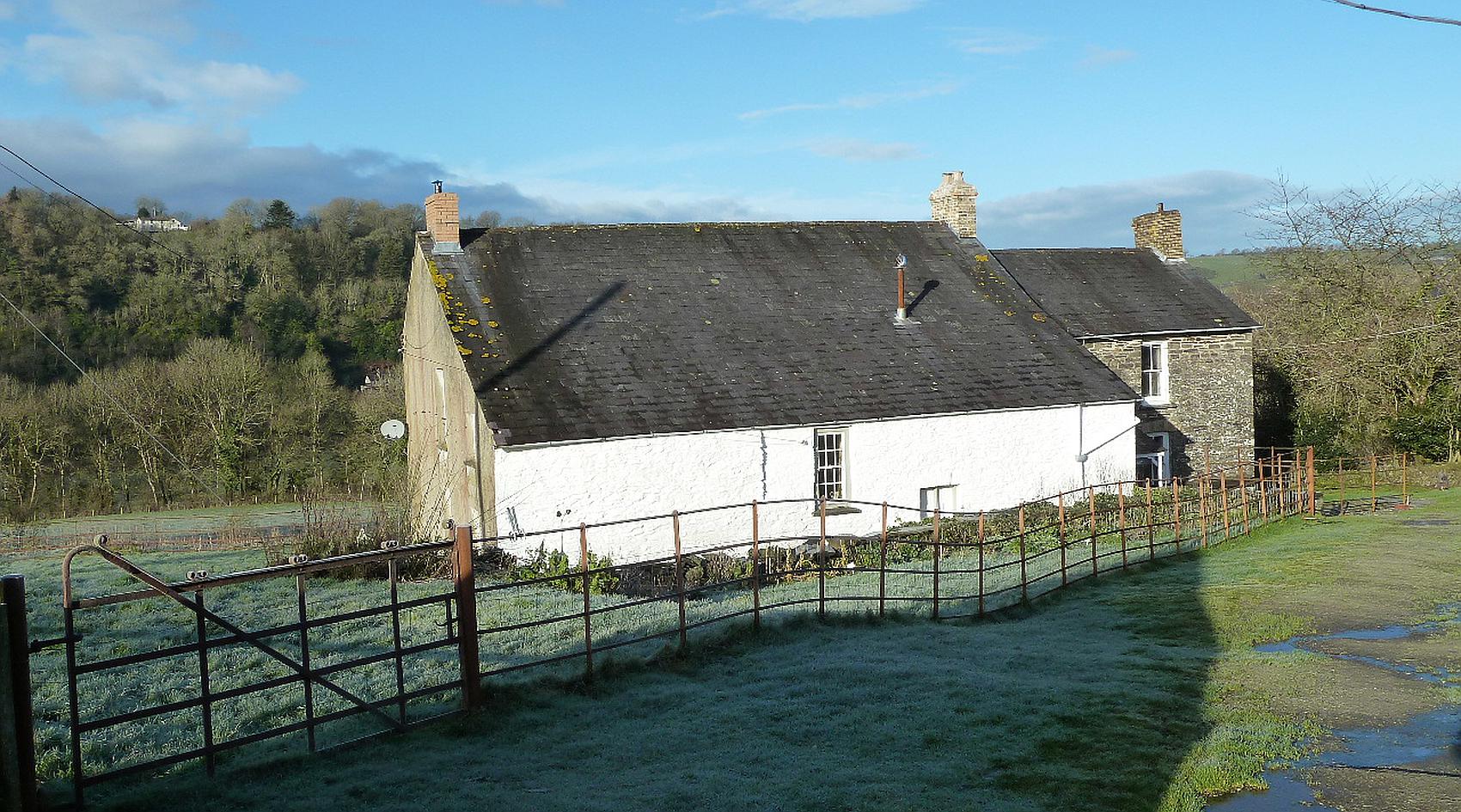 Pentrecwrt CARMARTHENSHIRE