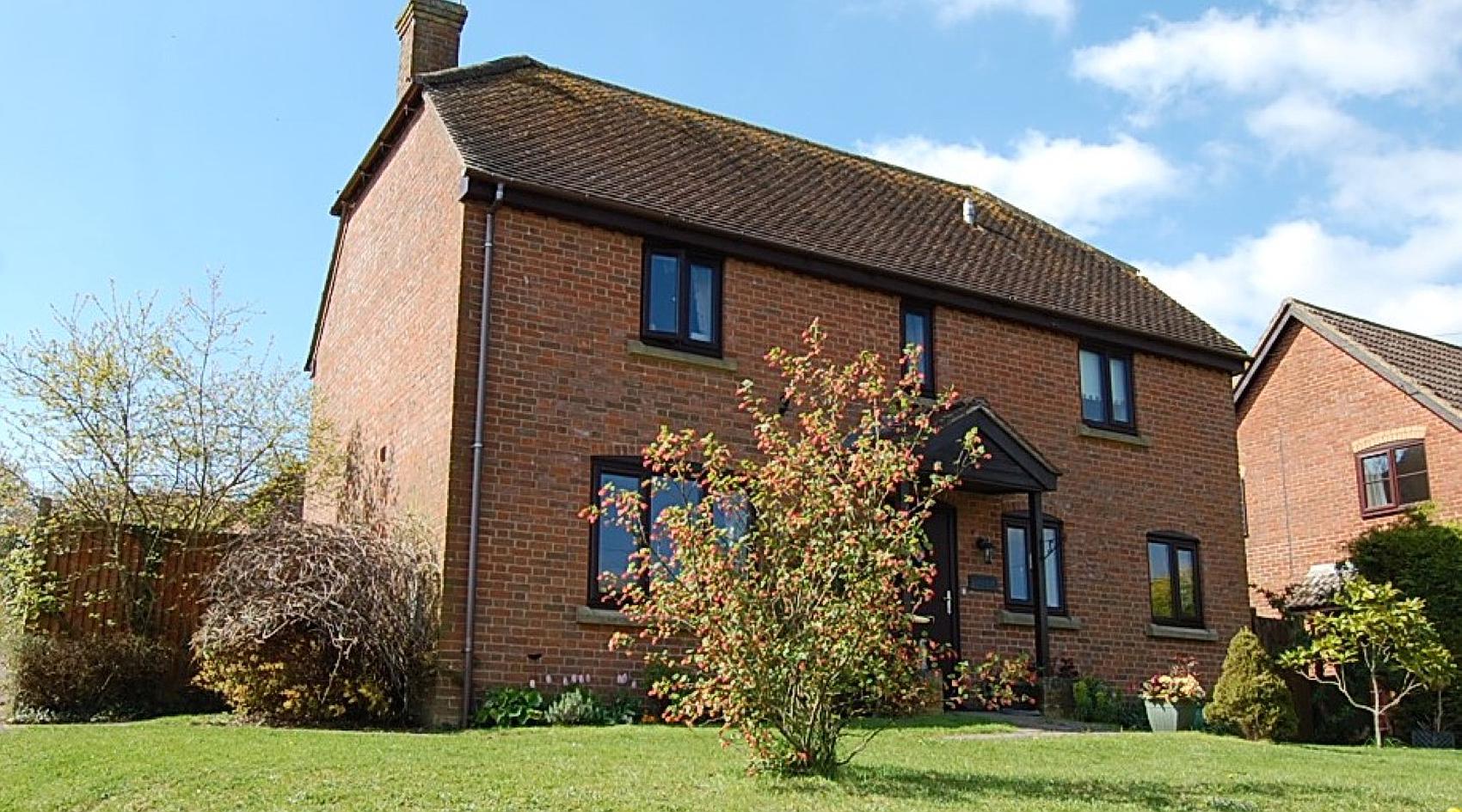 Collingbourne Kingston WILTSHIRE