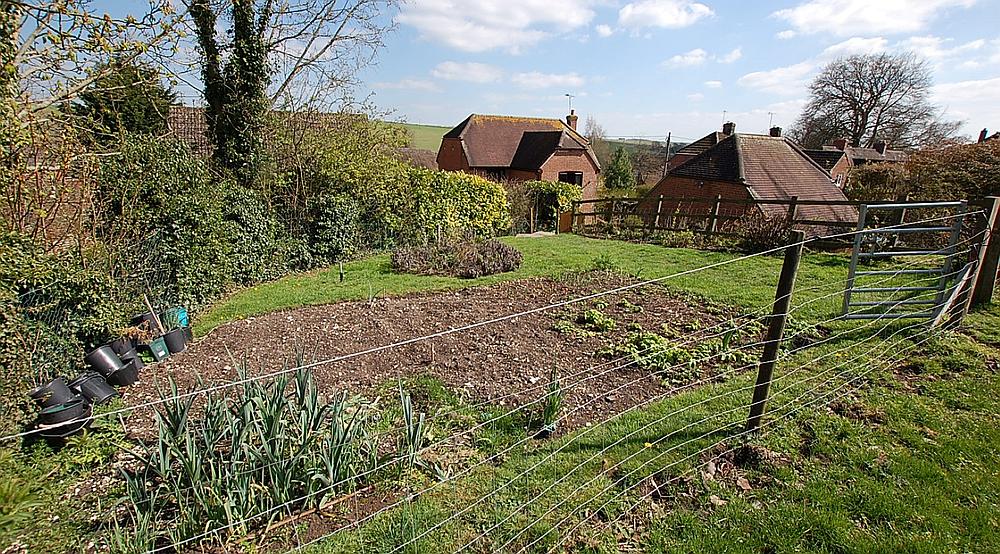 Collingbourne Kingston WILTSHIRE