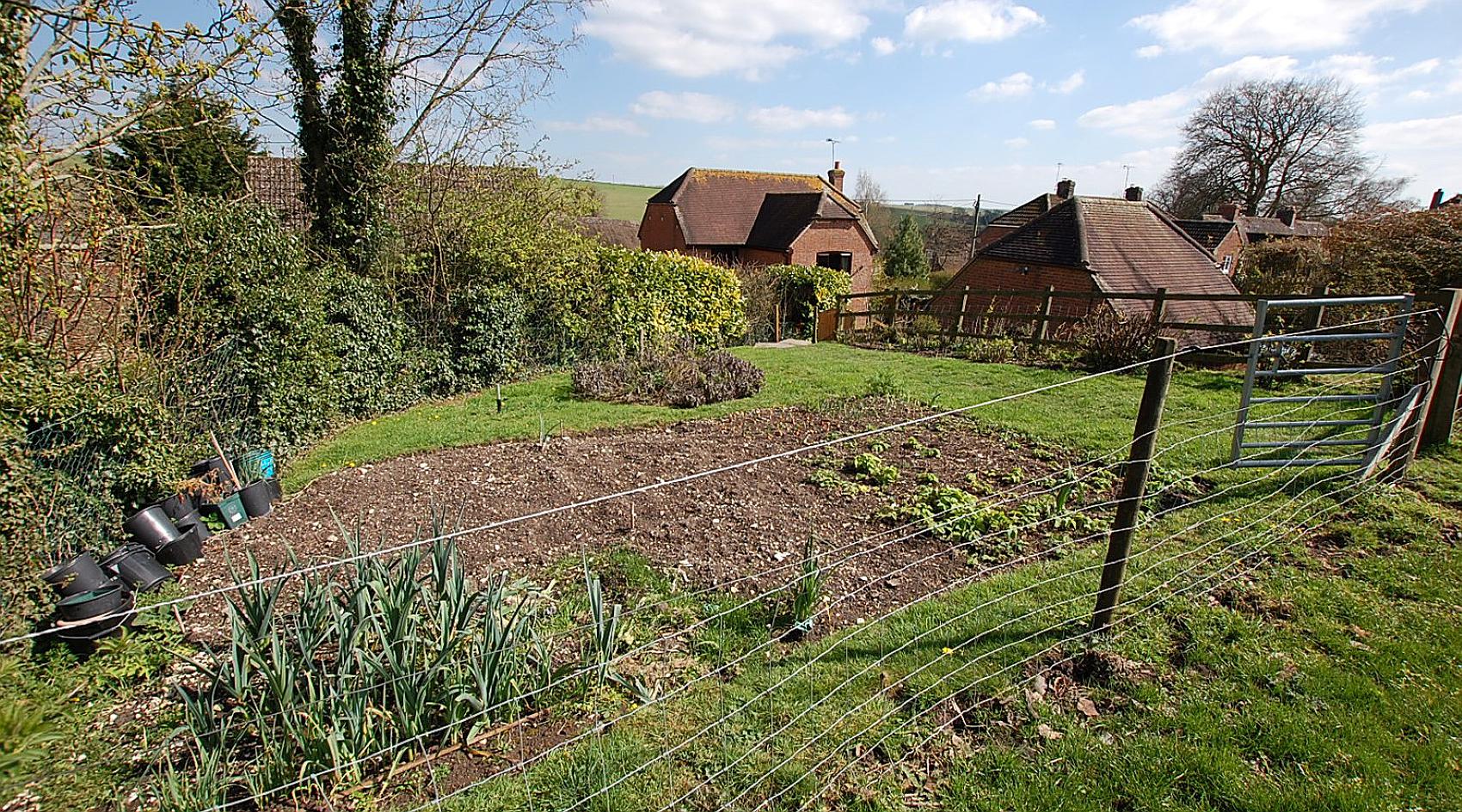 Collingbourne Kingston WILTSHIRE