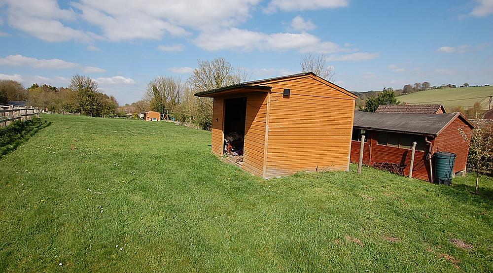 Collingbourne Kingston WILTSHIRE