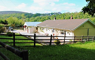 Betws CARMARTHENSHIRE