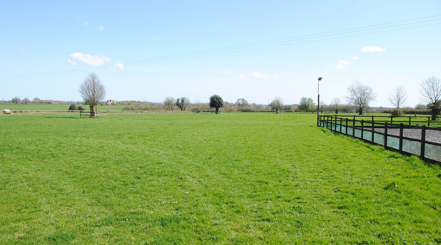 Knockdown GLOUCESTERSHIRE