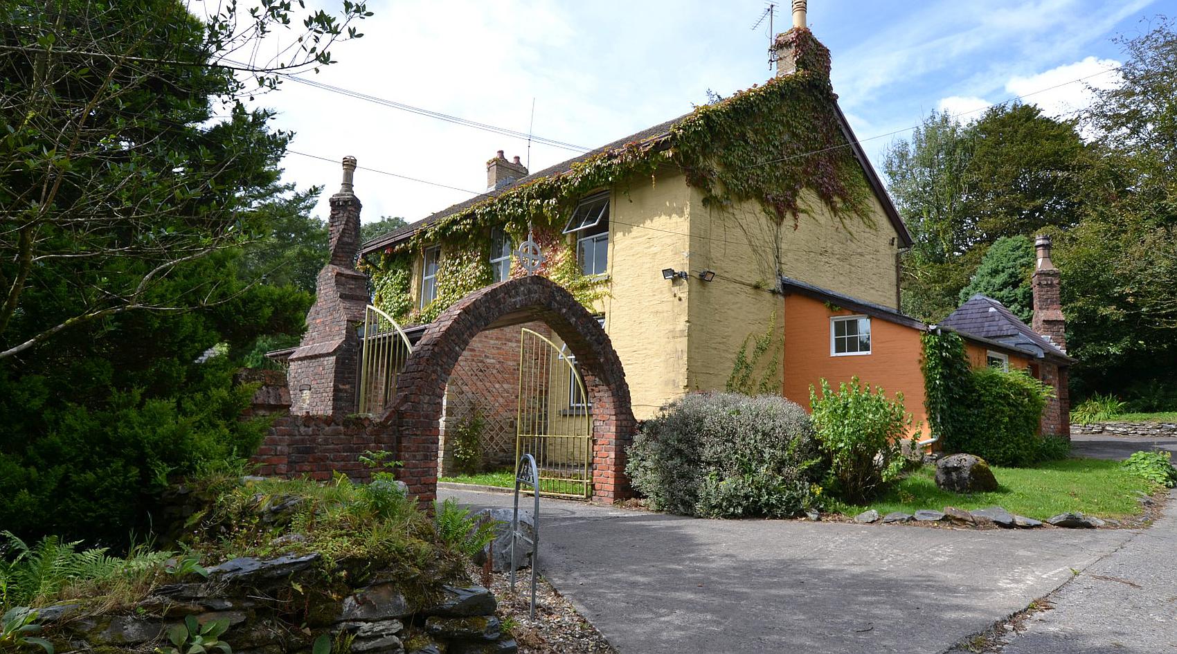 Whitland CARMARTHENSHIRE