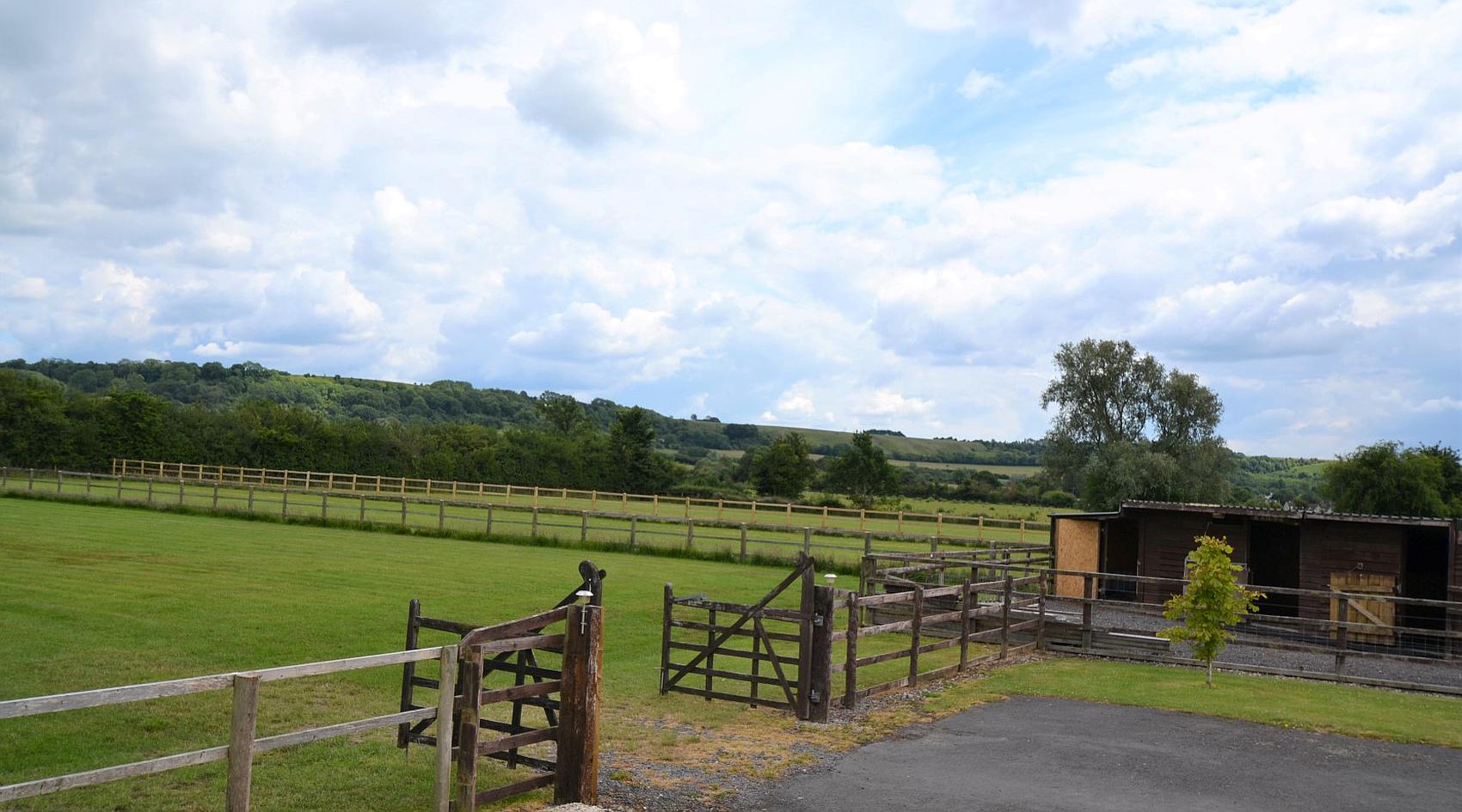 Broad Town WILTSHIRE