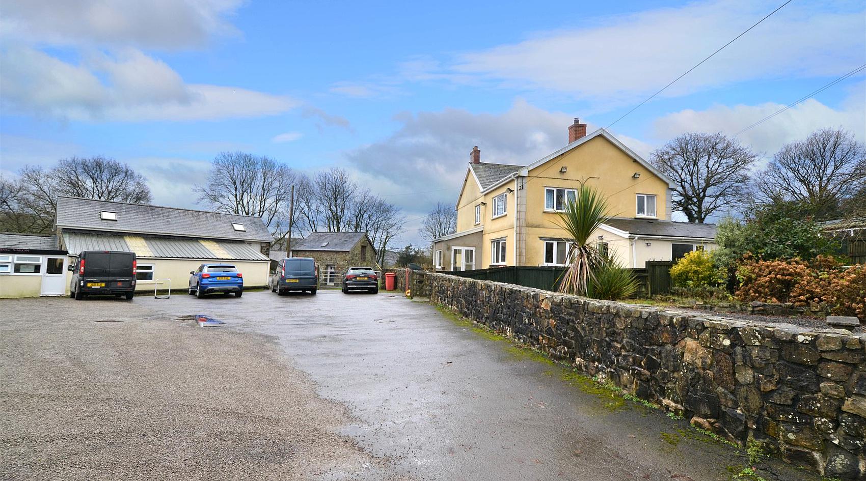 Tycroes CARMARTHENSHIRE