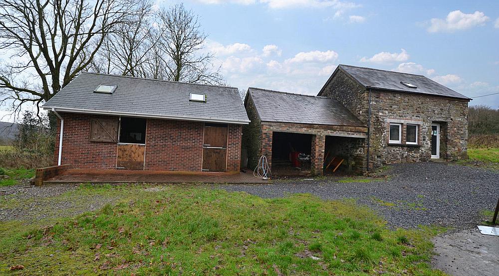 Tycroes CARMARTHENSHIRE