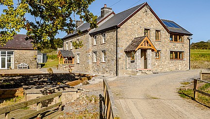 Broad Oak CARMARTHENSHIRE