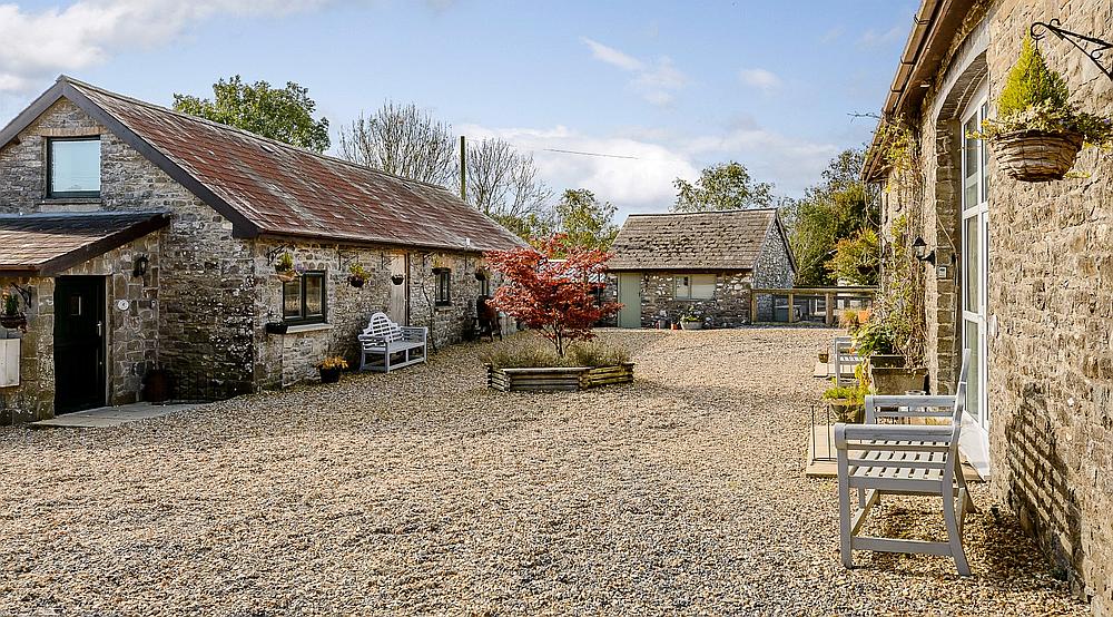 Broad Oak CARMARTHENSHIRE